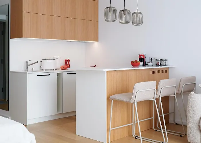 Kotzebue - Kalamaja Neutral Chic, Effortlessly Elegant At Kalamaja Lägenhet *