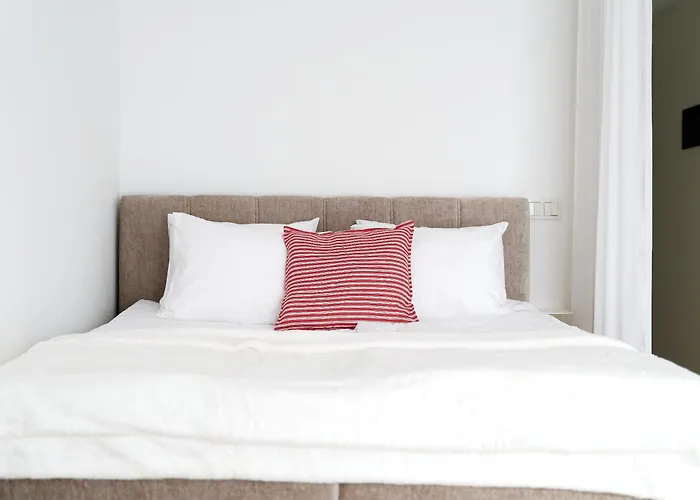 Kotzebue - Kalamaja Neutral Chic, Effortlessly Elegant At Kalamaja